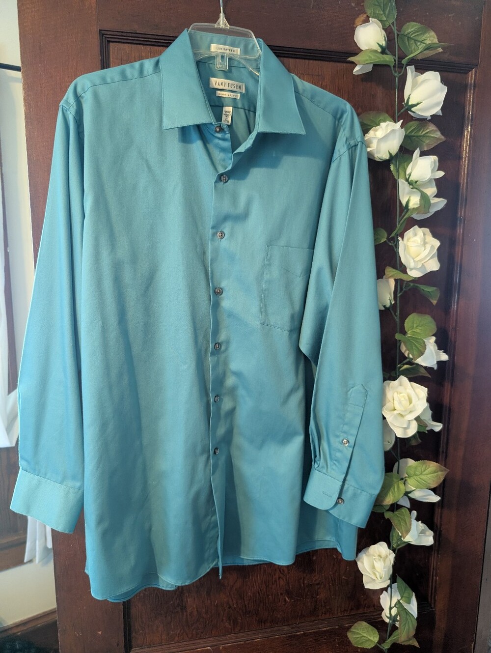 Van Heusen Teal Long-Sleeve Button-Up Dress Shirt